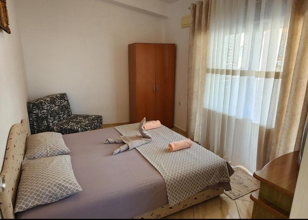 Apartments Ishmi In Center Of Ulcinj Habitación foto